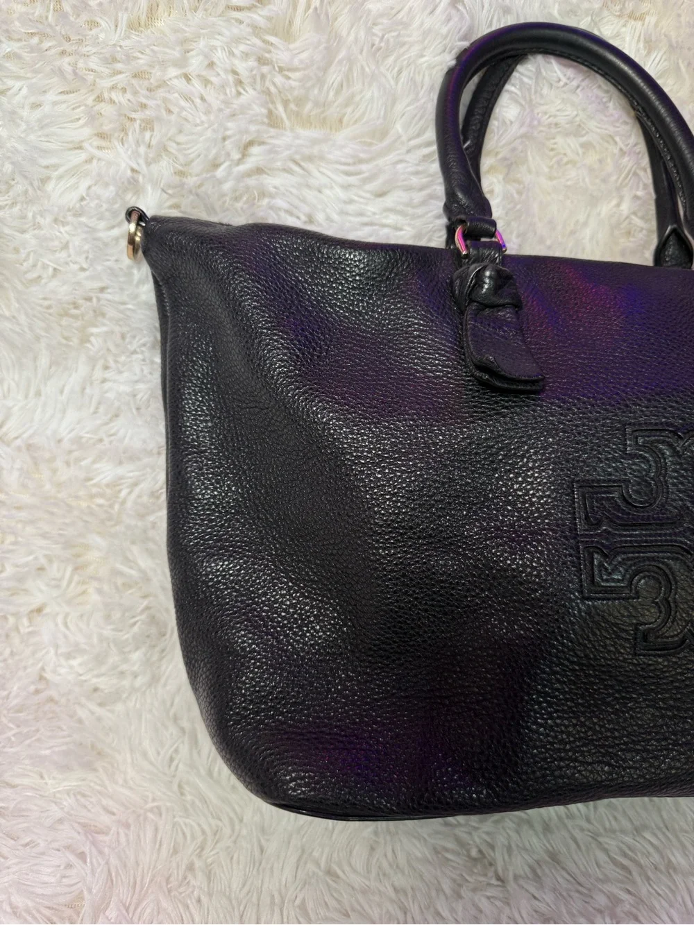 Tory Burch Thea Medium Black Slouchy Pebbled Leather Satchel Embossed Logo Gold